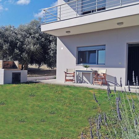 Stavi'S Guesthouse Miloi  Exterior photo